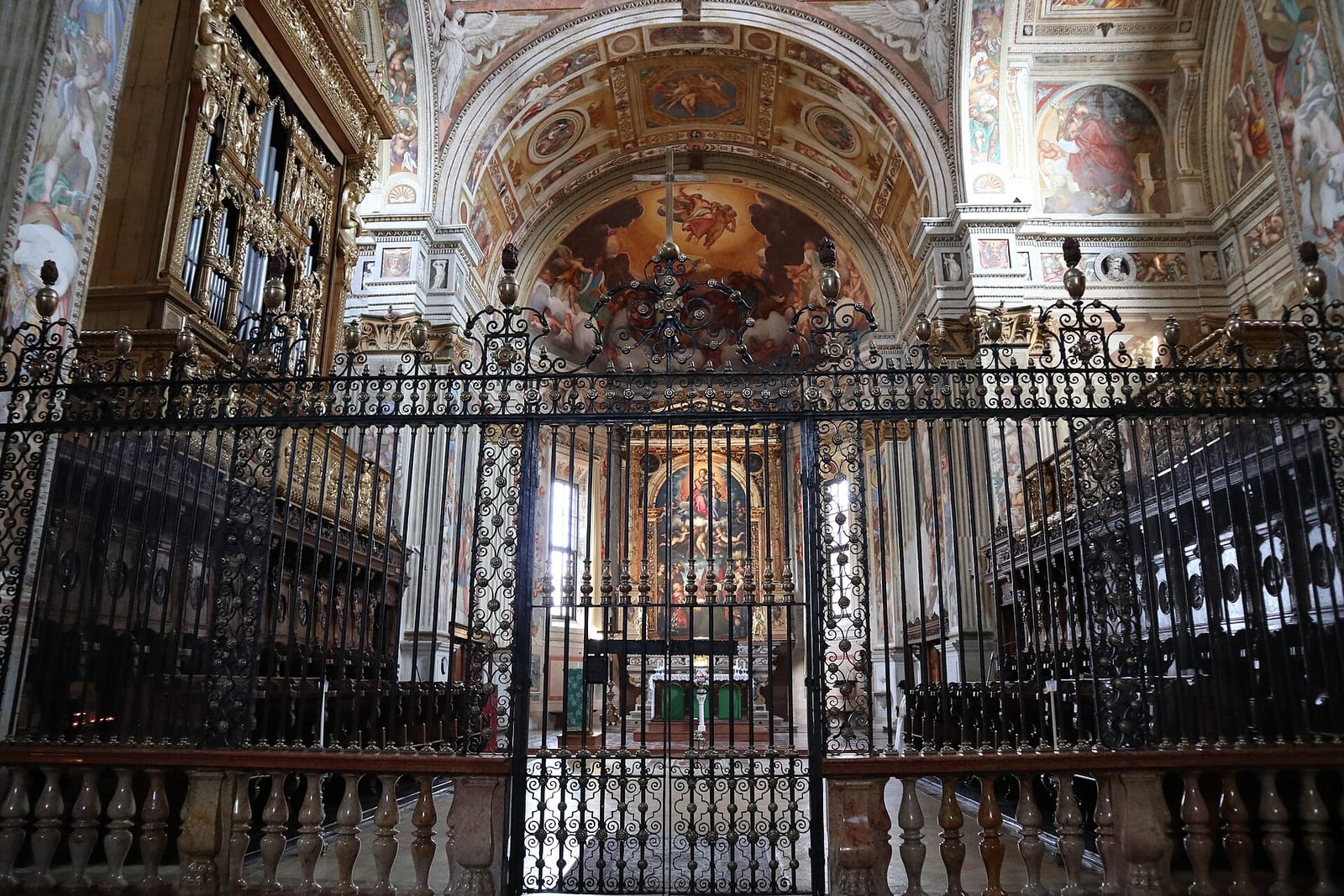 Intérieur de L'église San Sigismondo à Crémone