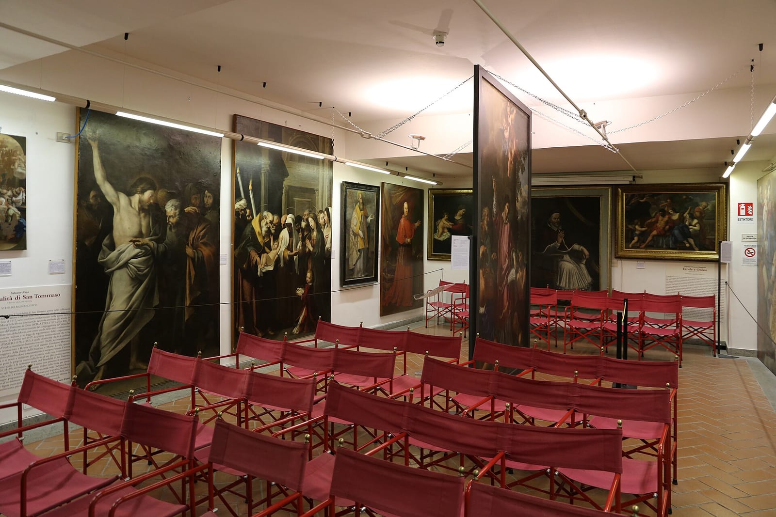 Intérieur de Santa Maria della Verità à Viterbe (la Cappella Mazzatosta)