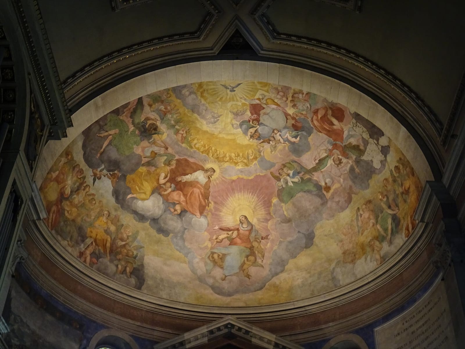 Intérieur de Santa Maria Maggiore à Trente (le Concile de Trente)