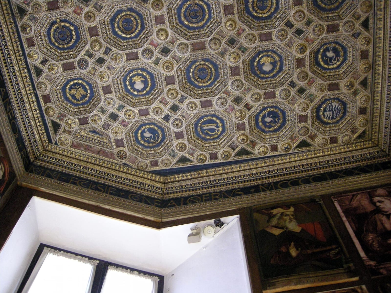 Intérieur de Le Studiolo de Federico da Montefeltro