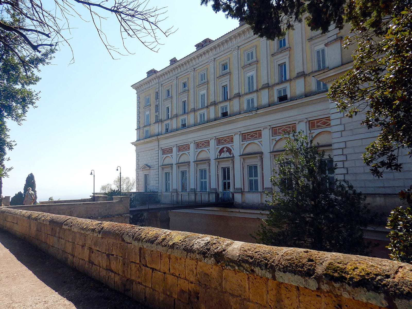 La Villa Farnèse de Caprarola dans son environnement