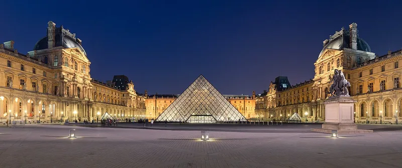 Aile Lescot du Louvre (Cour Carrée)