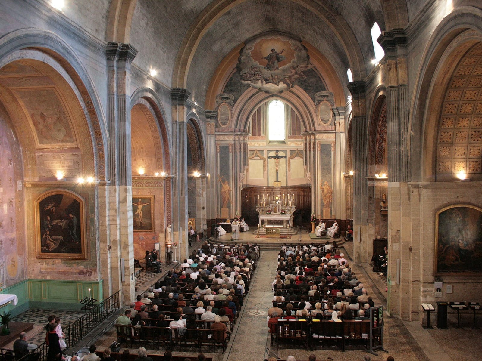 Cathédrale Notre-Dame-de-Nazareth d'Orange — édifice religieux à Orange (Vaucluse (84)) (84), monument historique (Classé MH)