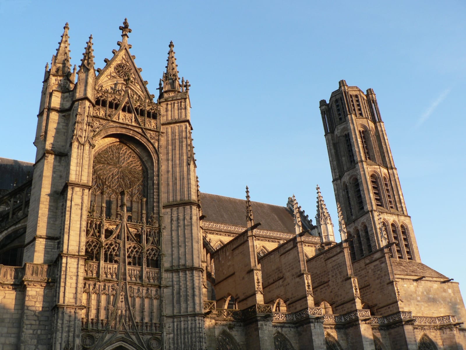 Cathédrale Saint-Étienne de Limoges — édifice religieux à Limoges (Haute-Vienne (87)) (87), monument historique (Classé MH) — vue 2