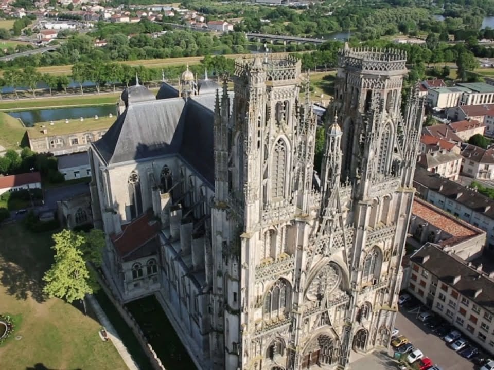Cathédrale Saint-Étienne de Toul — édifice religieux à Toul (Meurthe-et-Moselle (54)) (54), monument historique (Classé MH) — vue 2