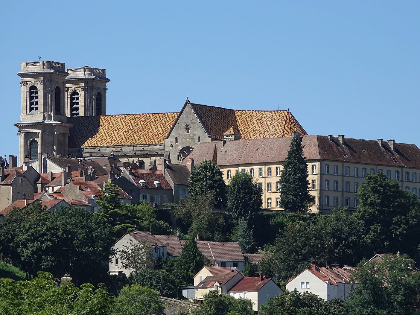Cathédrale Saint-Mammès de Langres — édifice religieux à Langres (Haute-Marne (52)) (52), monument historique (Classé MH)