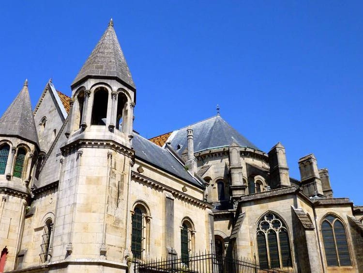 Cathédrale Saint-Mammès de Langres — édifice religieux à Langres (Haute-Marne (52)) (52), monument historique (Classé MH) — vue 2