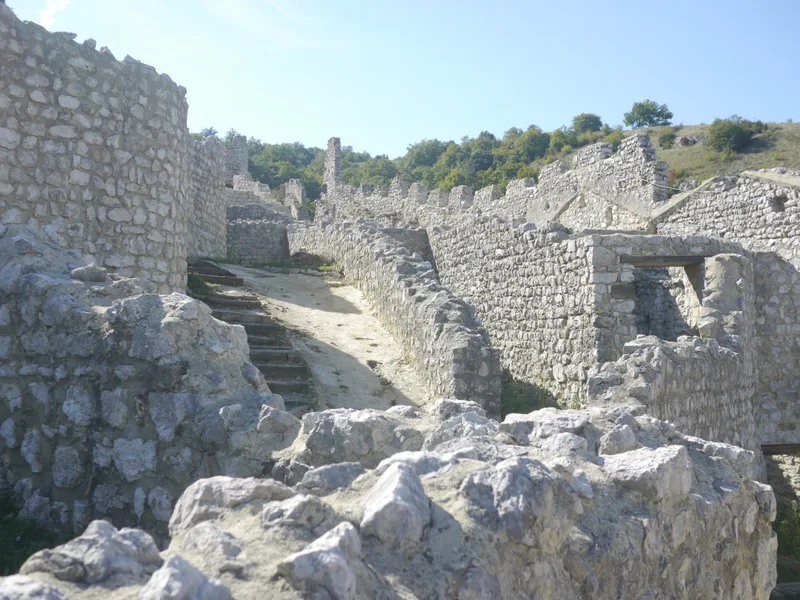 Château de Crussol – ruines — château à Saint-Péray, Ardèche, classé mh