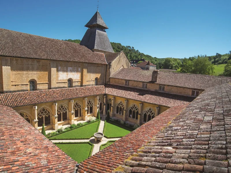 Cloître de l'abbaye de Cadouin