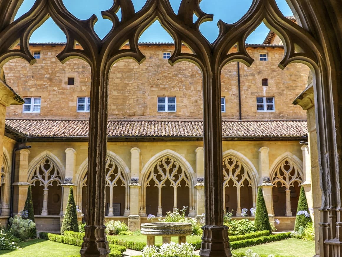 Cloître de l'abbaye de Cadouin — édifice religieux à Cadouin (24), monument historique (Classé MH) — vue 3