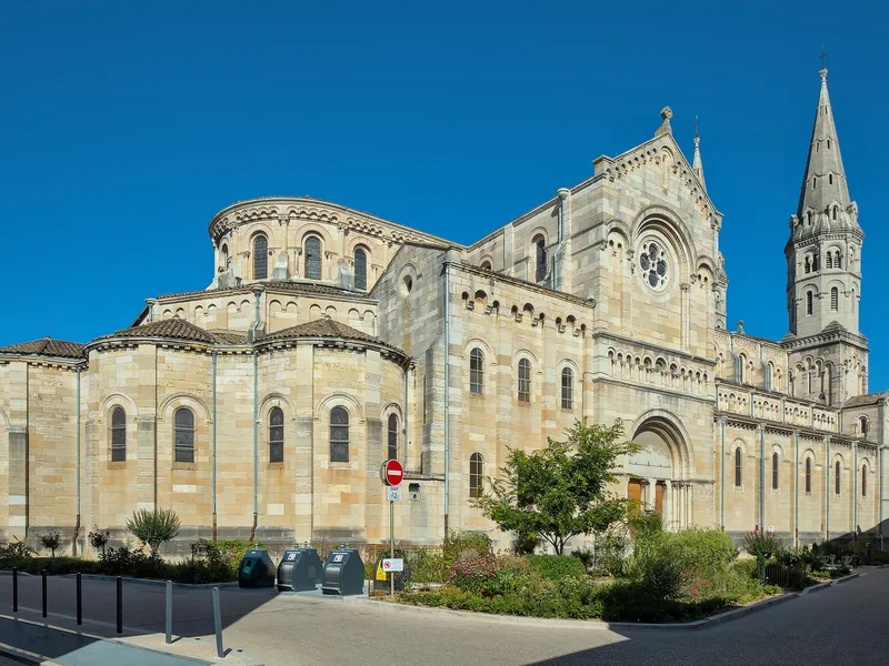 Église Saint-Pierre de Mâcon (vieille église)