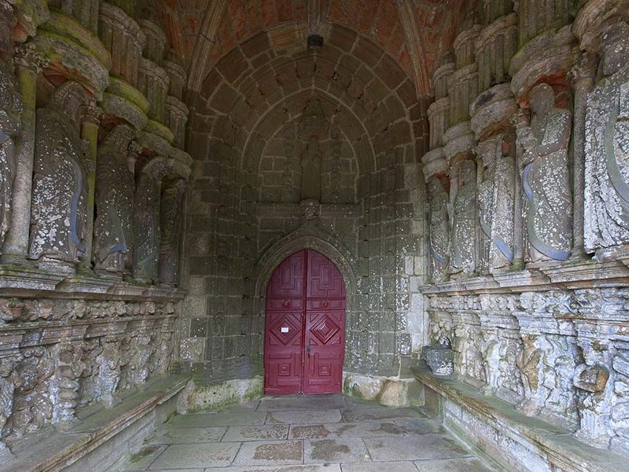 Église Notre-Dame de Bodilis (enclos paroissial) — édifice religieux à Bodilis (Finistère (29)) (29), monument historique (Classé MH) — vue 2