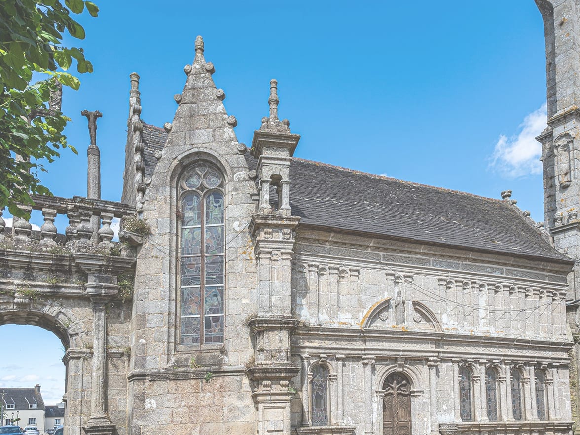 Église Notre-Dame de Lampaul-Guimiliau (enclos paroissial) — édifice religieux à Lampaul-Guimiliau (Finistère (29)) (29), monument historique (Classé MH) — vue 4