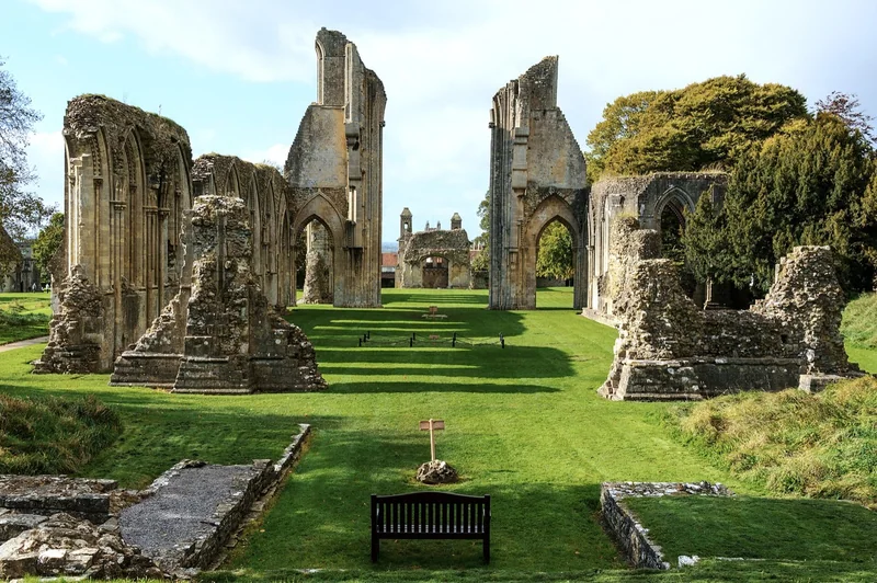 Glastonbury (abbaye et Tor)