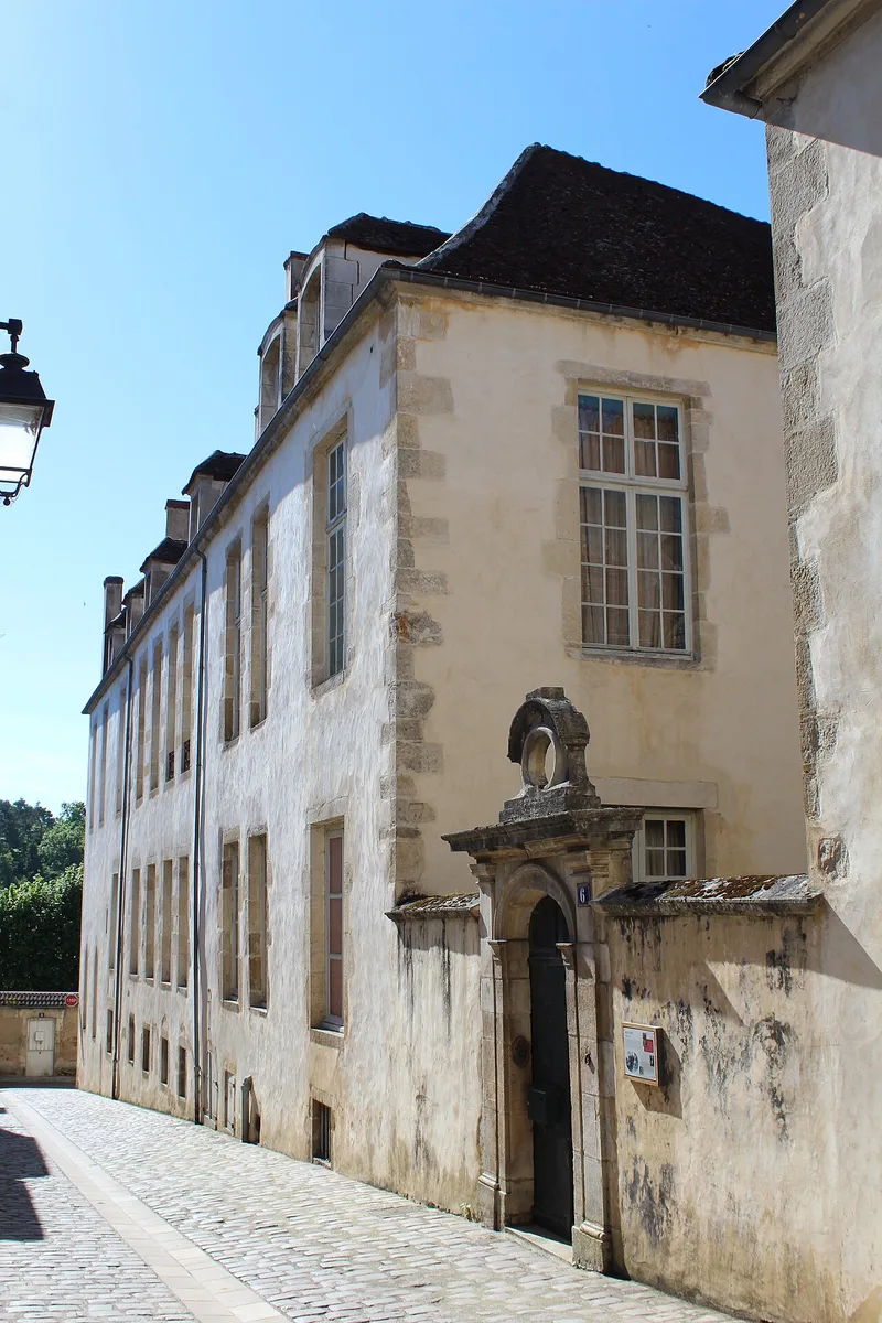 Hôtel de Condé (Avallon)
