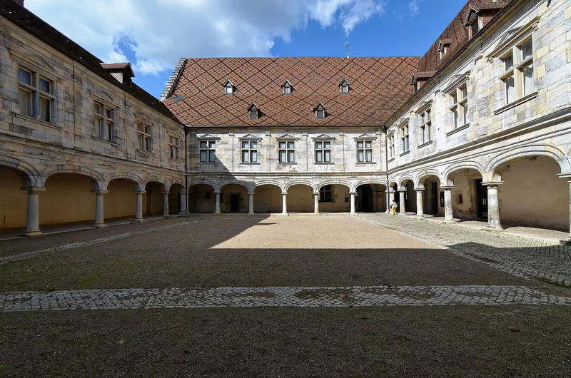 Palais Granvelle (Besançon) — château à Besançon, Doubs, intérieur, classé mh