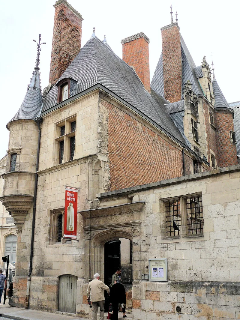 Musée du Berry — Hôtel Cujas