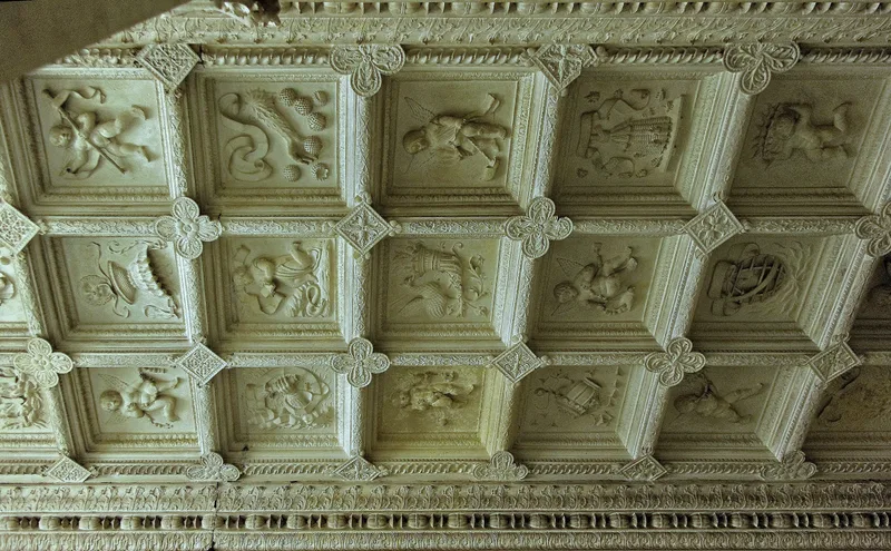 Plafond à caissons sculptés de l'oratoire